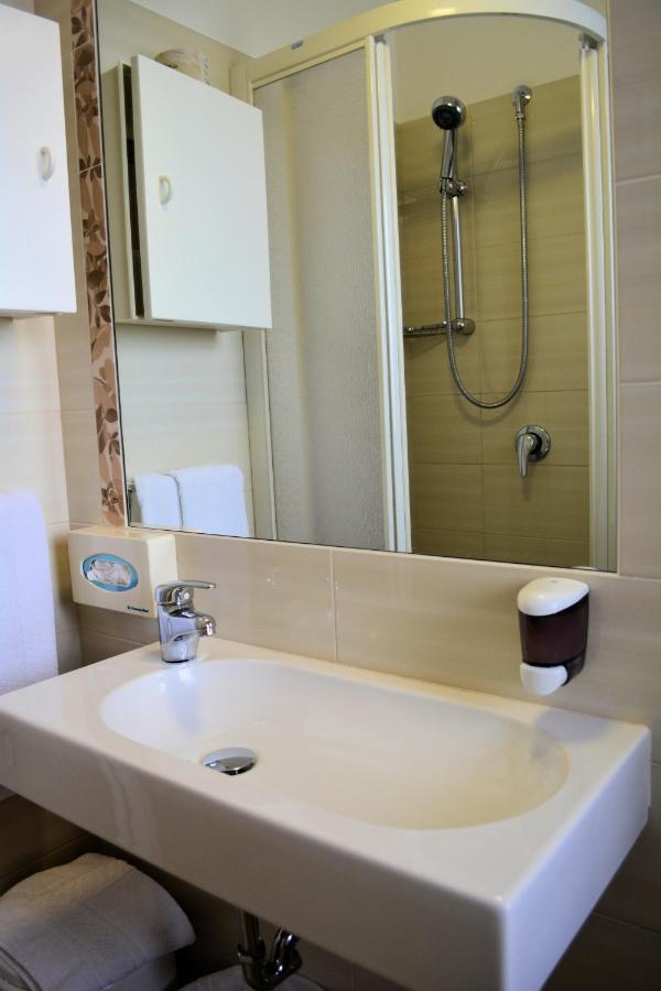 Residenza Esterna - Dependance Milano Marittima